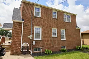 440 W 2nd St, Oglesby, IL 61348 - Photo 28