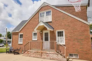 440 W 2nd St, Oglesby, IL 61348 - Photo 6