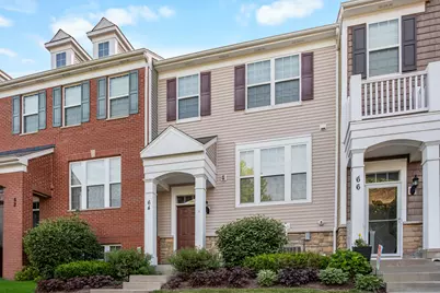 64 N Dryden Place, Arlington Heights, IL 60004 - Photo 1