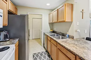2408 Windward Blvd, Champaign, IL 61821 - Photo 10