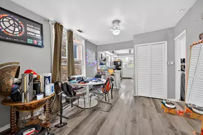 1726 N Sawyer Avenue, Chicago, IL 60647 - Photo 14