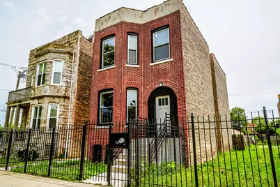4419 W Gladys Avenue, Chicago, IL 60624 - Photo 2