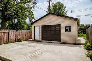 4419 W Gladys Ave, Chicago, IL 60624 - Photo 4