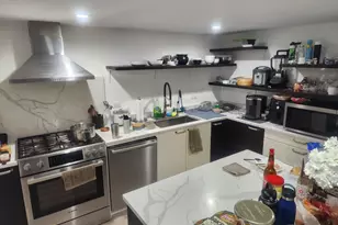 2202 W Race Ave, Chicago, IL 60612 - Photo 4