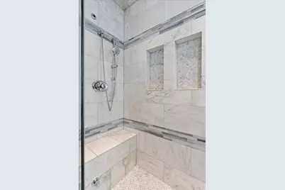 2911 N Racine Avenue, Chicago, IL 60657 - Photo 22