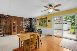 324 Shawnee Dr, Carol Stream, IL 60188 - Photo 12