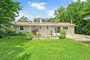 324 Shawnee Dr, Carol Stream, IL 60188 - Photo 26