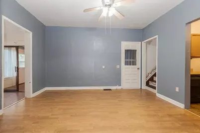 614 E Ash Street, Chatsworth, IL 60921 - Photo 18