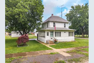 614 E Ash Street, Chatsworth, IL 60921 - Photo 4
