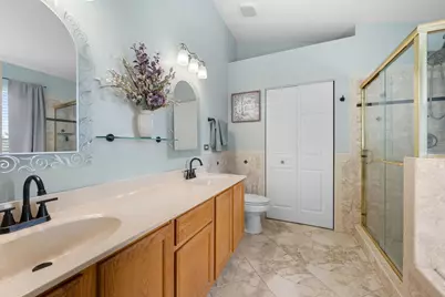 3600 Chadwick Lane, Lake in the Hills, IL 60156 - Photo 16