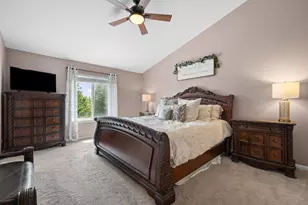 3600 Chadwick Ln, Lake in the Hills, IL 60156 - Photo 14