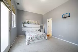 6225 S Kenwood Ave, Chicago, IL 60637 - Photo 10