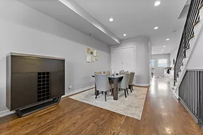 2437 W Jackson Boulevard, Chicago, IL 60612 - Photo 10