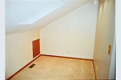 1733 Howe Lane, Hanover Park, IL 60133 - Photo 10