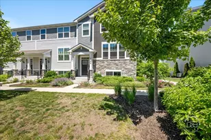 2342 Southwind Blvd, South Elgin, IL 60177 - Photo 1
