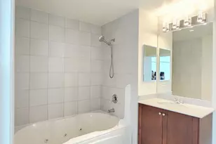 1201 S Prairie Ave, Chicago, IL 60605 - Photo 16