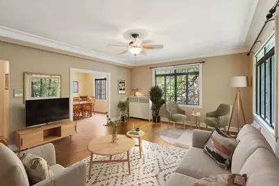 724 Noyes Street #F2, Evanston, IL 60201 - Photo 2
