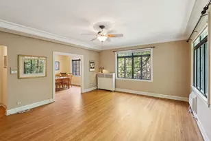 724 Noyes St, Evanston, IL 60201 - Photo 4