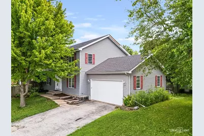 3S665 Virginia Avenue, Warrenville, IL 60555 - Photo 2
