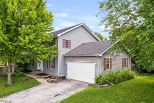 3S665 Virginia Ave, Warrenville, IL 60555 - Photo 2