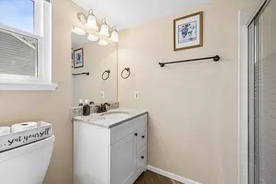 124 S Glenbrook Trail, McHenry, IL 60050 - Photo 12