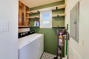 448 N Pershing Ave, Mundelein, IL 60060 - Photo 10