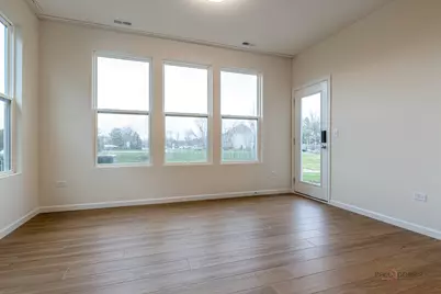 2751 Lawlor Lane, Naperville, IL 60564 - Photo 10
