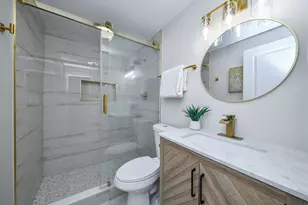 199 S Linden Ave, Elmhurst, IL 60126 - Photo 22