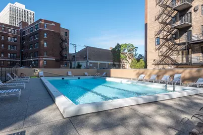 2400 N Lakeview Avenue #303, Chicago, IL 60614 - Photo 8