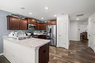 1125 Westlake Dr, Cary, IL 60013 - Photo 6