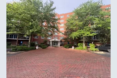 6701 N Milwaukee Avenue #303, Niles, IL 60714 - Photo 1