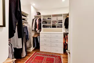 2010 W Bradley Pl, Chicago, IL 60618 - Photo 26