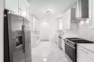 211 S 9th Ave, Maywood, IL 60153 - Photo 12