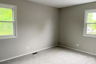 157 Peter Ct, Bartlett, IL 60103 - Photo 8