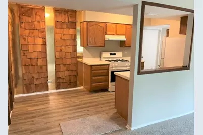 157 Peter Court #B, Bartlett, IL 60103 - Photo 4