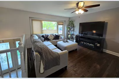 7447 160th Place, Tinley Park, IL 60477 - Photo 4