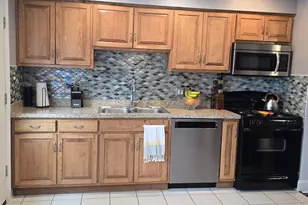 7447 160th Pl, Tinley Park, IL 60477 - Photo 8