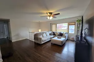 7447 160th Pl, Tinley Park, IL 60477 - Photo 6