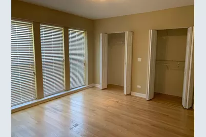 7406 N Damen Avenue #2, Chicago, IL 60645 - Photo 8