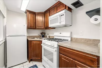 402 N Douglas Avenue #402, Villa Park, IL 60181 - Photo 16