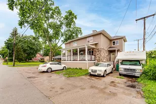 1210 S Lloyd Ave, Lombard, IL 60148 - Photo 2