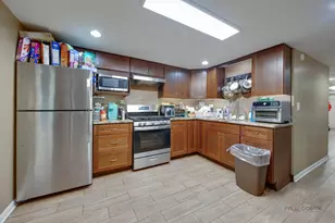 1210 S Lloyd Ave, Lombard, IL 60148 - Photo 6