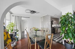 300 N State St, Chicago, IL 60654 - Photo 10