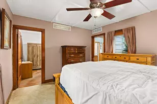 832 E Jefferson St, Morris, IL 60450 - Photo 14