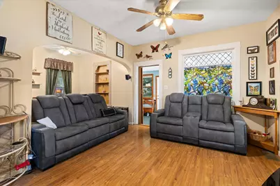 832 E Jefferson Street, Morris, IL 60450 - Photo 6