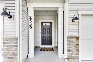 2539 Geranium Way, Rolling Meadows, IL 60008 - Photo 2