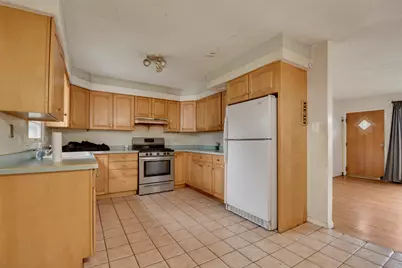 16801 Odell Avenue, Tinley Park, IL 60477 - Photo 4