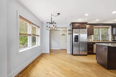 7910 Babb Avenue, Skokie, IL 60077 - Photo 14