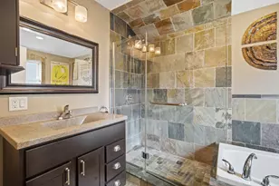 7910 Babb Ave, Skokie, IL 60077 - Photo 26