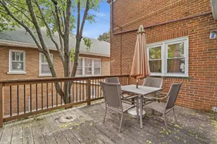 7910 Babb Ave, Skokie, IL 60077 - Photo 36